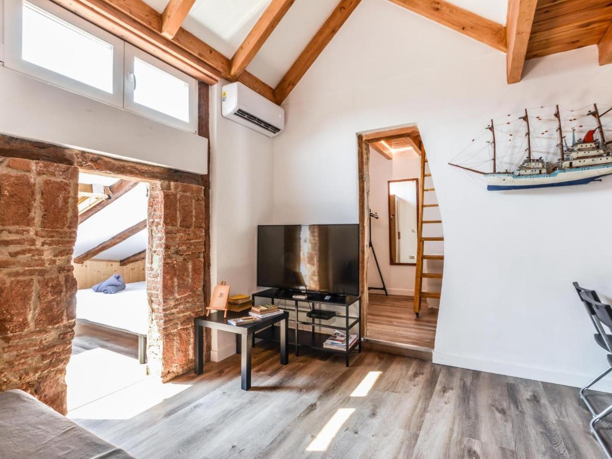 Apartamento Atico Espacioso En Malasana Madri