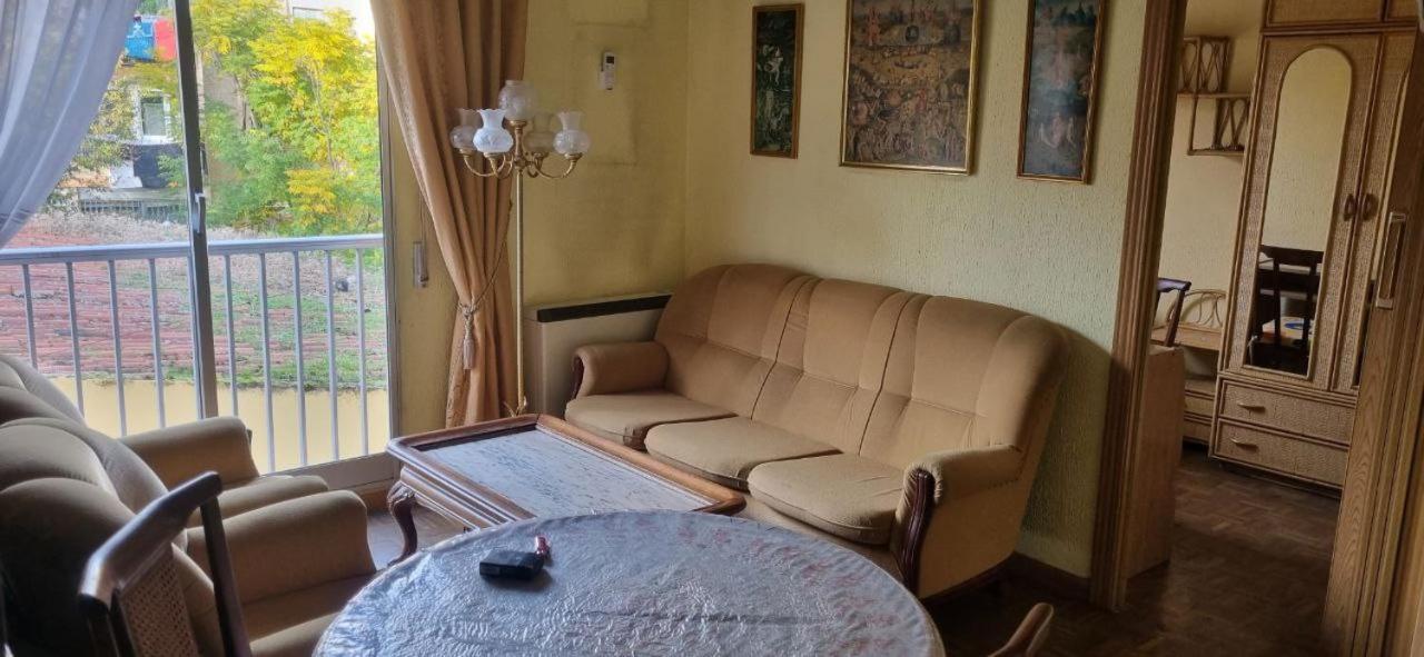 Piso De Godella Apartamento Madrid