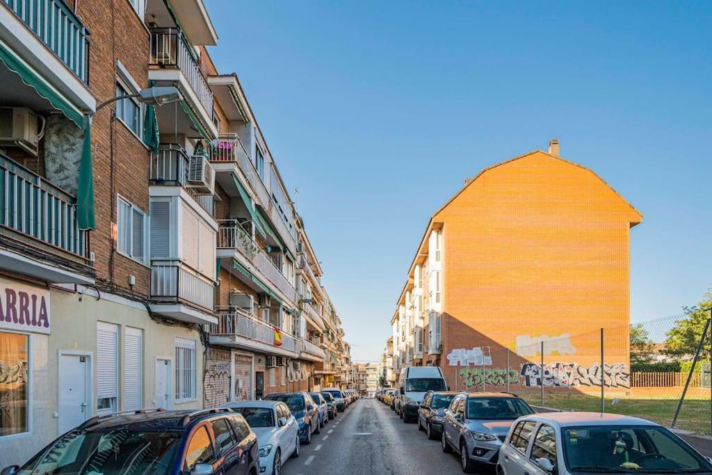 Agradable A Pie De Calle-30 Min De Sol * Madrid
