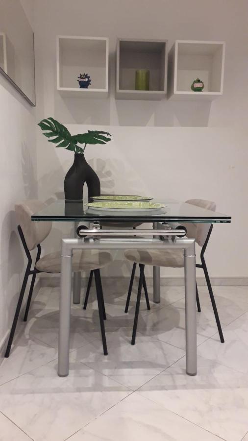 Apartamento Junto Al Santiago Bernabeu Con Piscina Madrid