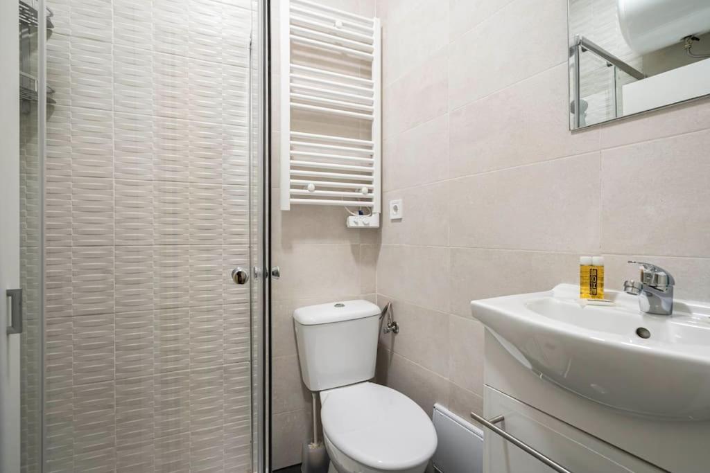 Apartamento Espiritu Santo, Comodidad 2 En Malasana Madrid