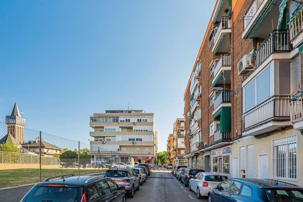 Agradable A Pie De Calle-30 Min De Sol Apartamento *
