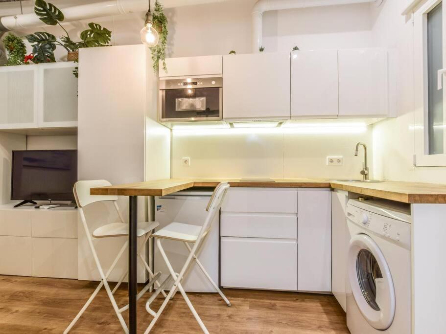 Apartamento En Ponzano Apartment Madrid