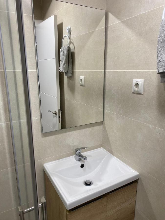 Apartamento Pinar De Chamartin / Aeropuerto Adolfo Suarez Apartamento Madri