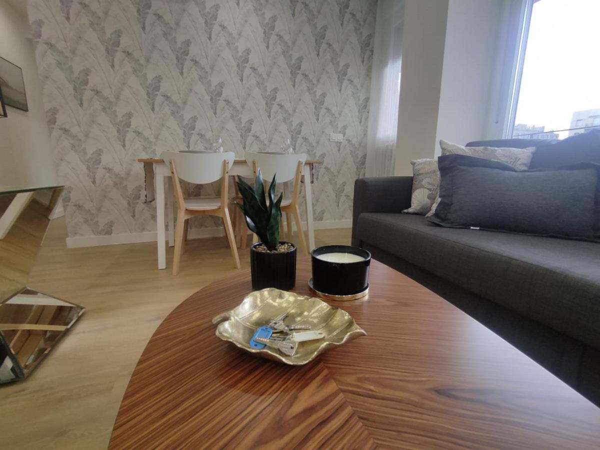 Apartment For Exclusivo Apartamento Plaza De Castilla Cas224 Madrid
