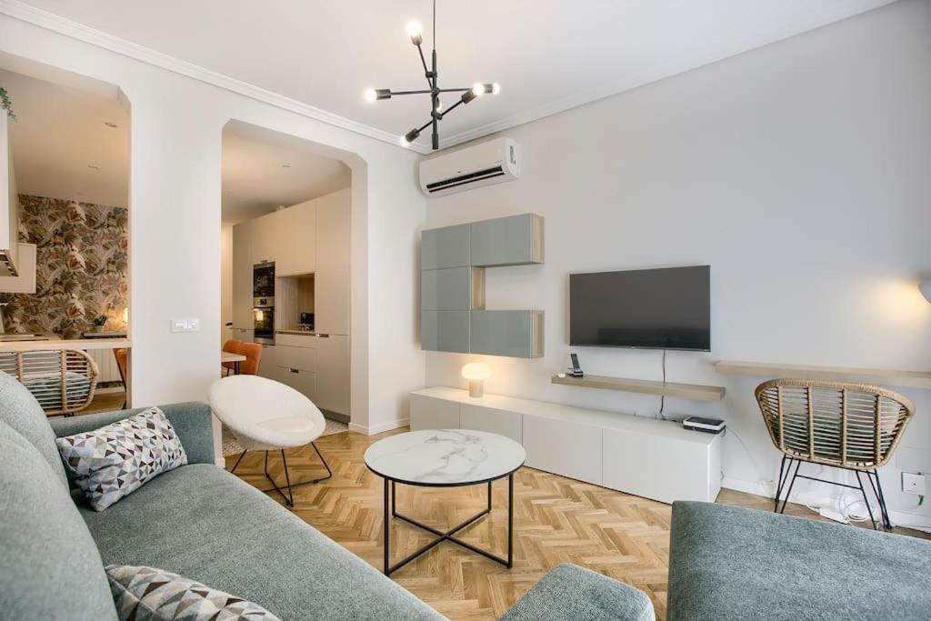 New&beatiful&central Apartment*el Balcon De Chueca *