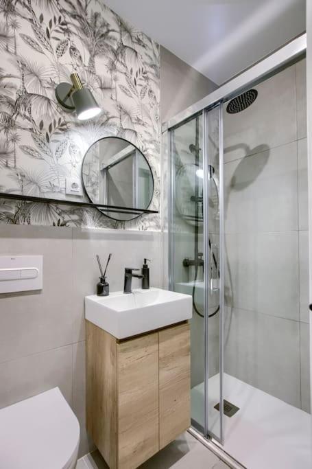 Apartment New&beatiful&central Apartment*el Balcon De Chueca