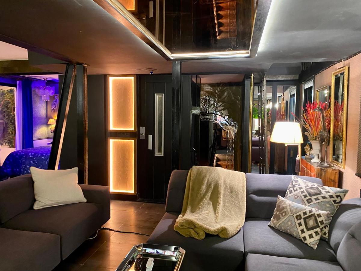Excellent Penthouse In The Center Appartement Madrid
