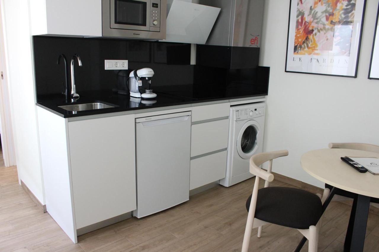 Centro Jardines Apartment *