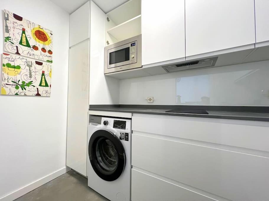 Apartment Precioso Estudio En Barajas, A Un Paso Del Metro Madrid