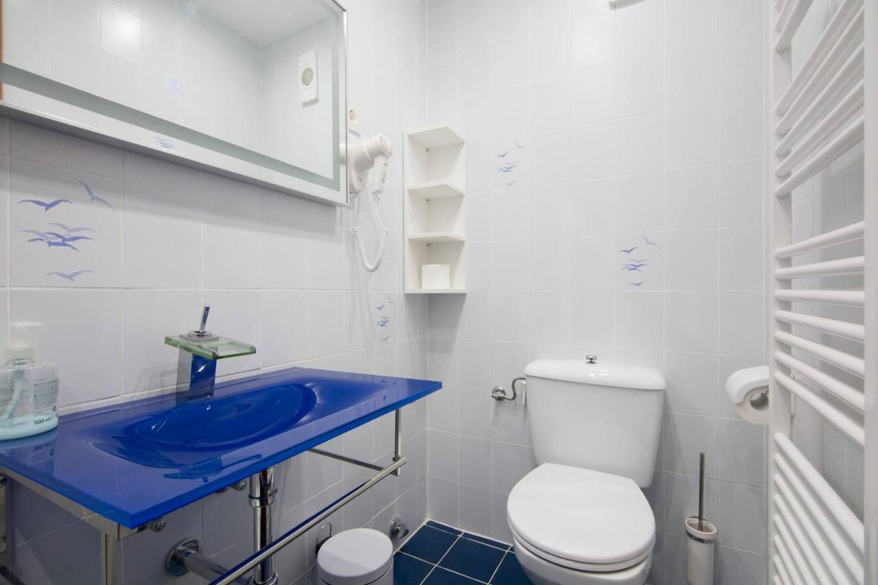 2 Bedrooms Downtown *