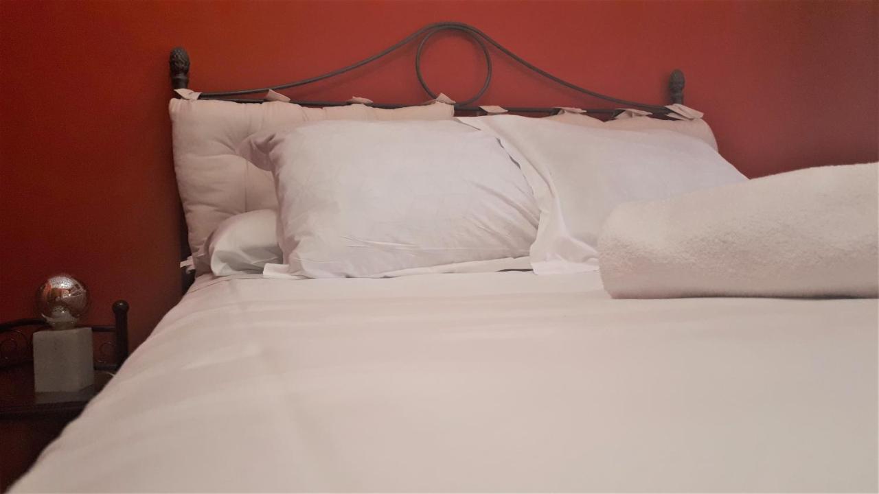 2 Bedrooms Downtown Apartamento Madrid