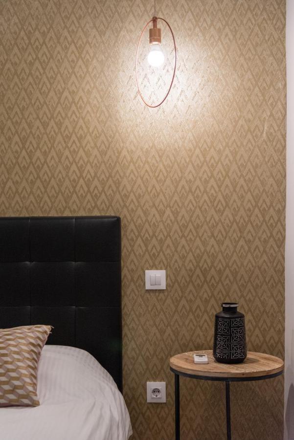 Luxury In Plaza Tirso Molina * Madrid