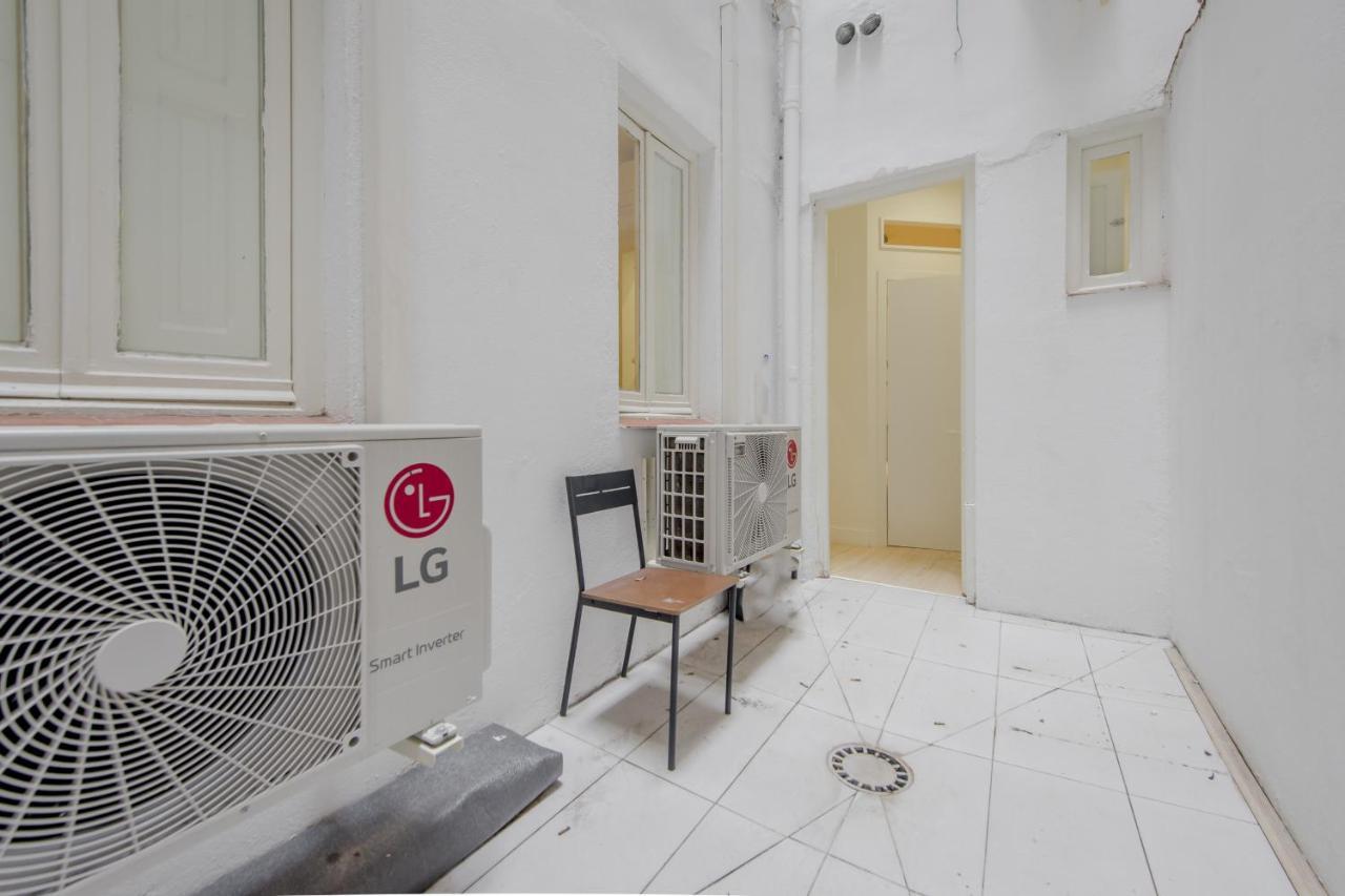 Nuevo Apt 7 Pax En Malasana / Gran Via Apartment *
