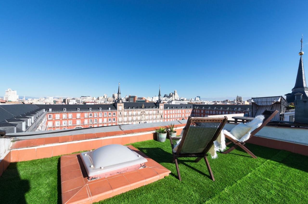 Historic Penthouse Plaza Mayor In