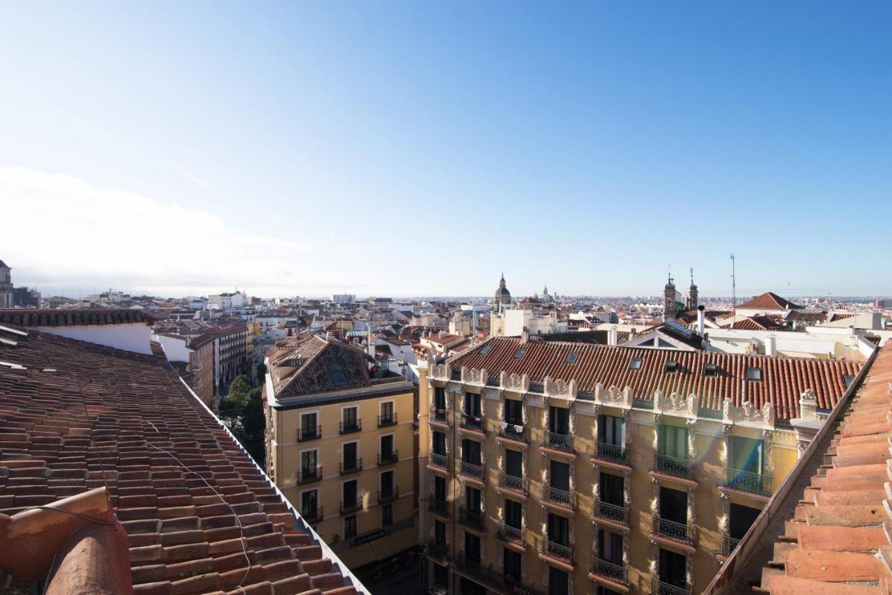 Historic Penthouse Plaza Mayor In Appartamento *