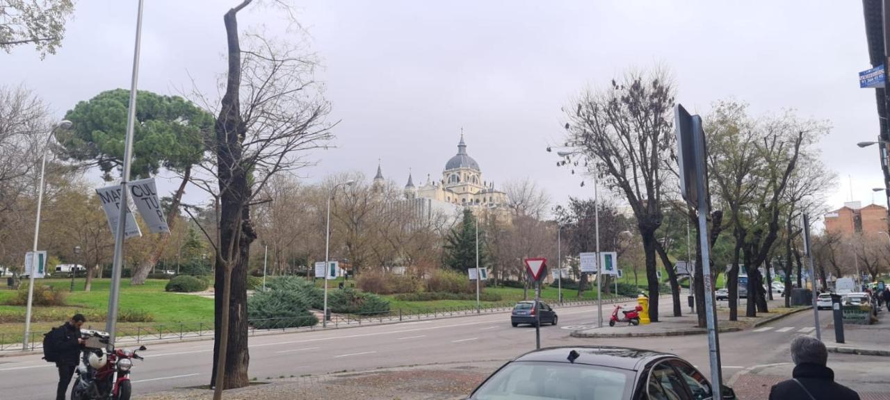 Apartamento Junto Al Palacio Real De Apartamento *