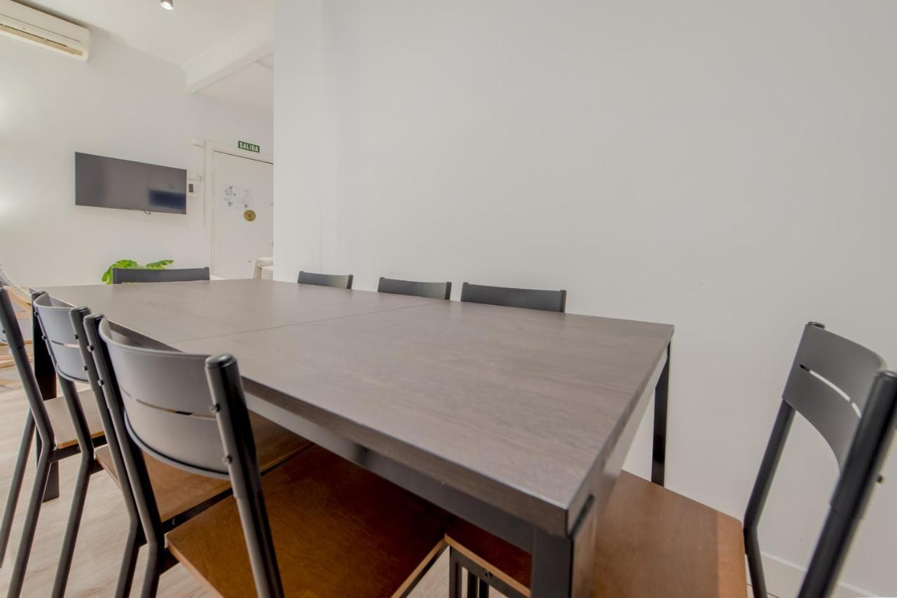 Premium Apt 9p En C/olmo - Centro De