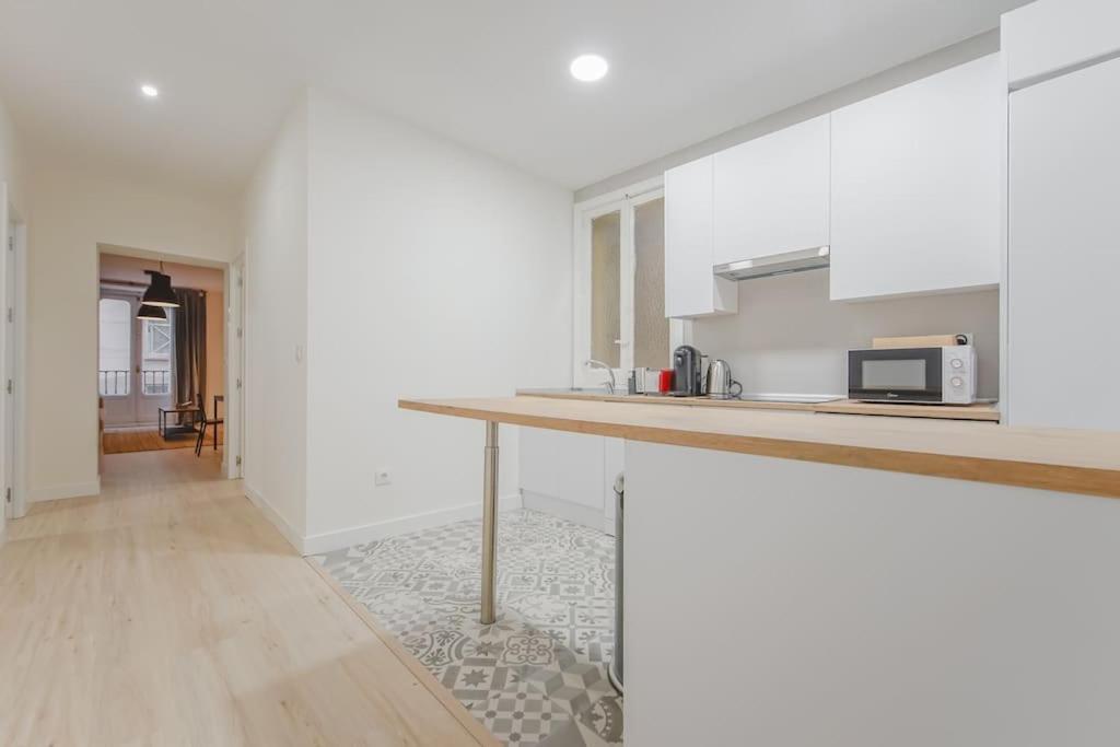 Modern Apt 6px En La Plaza De Tirso De Molina *
