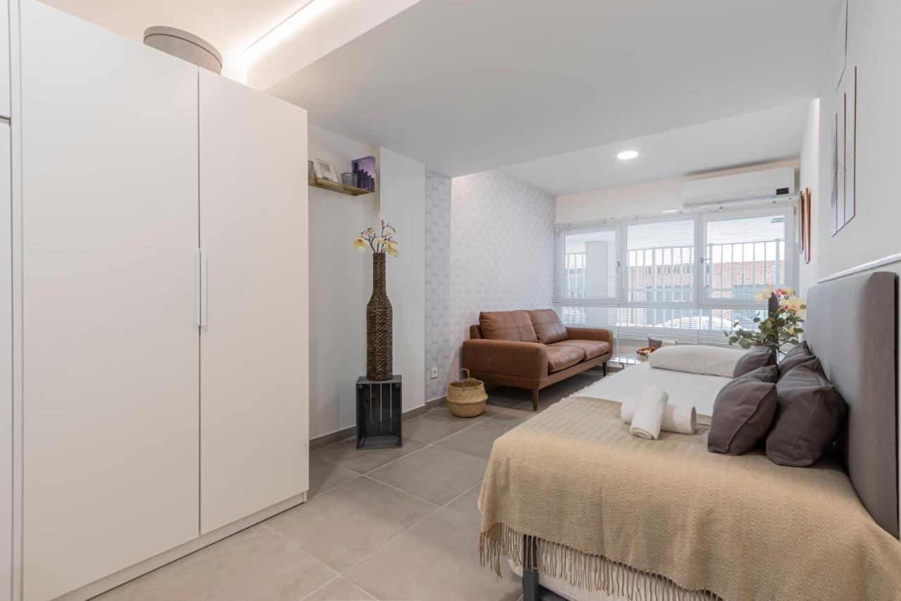 Dobo Homes - Cr33 *