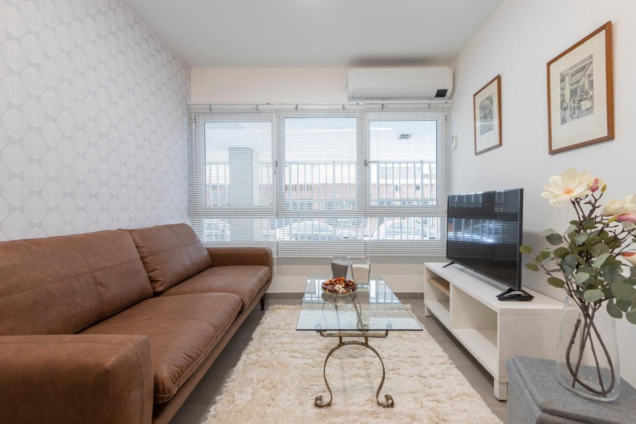 Dobo Homes - Cr33 *