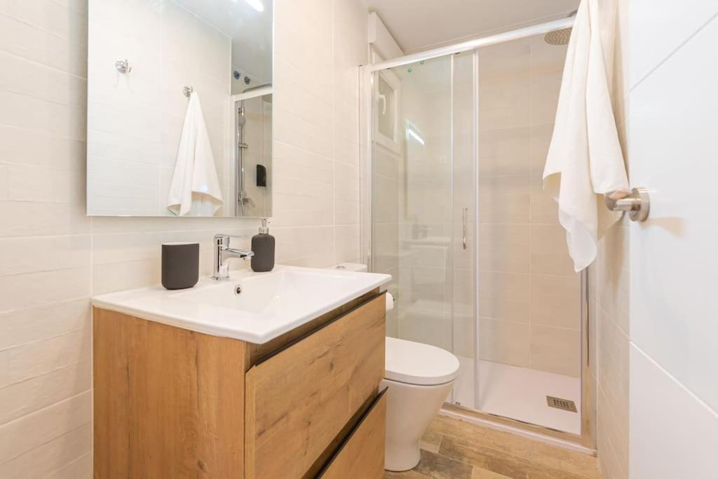 Amplio Piso A 300m De Retiro Apartamento