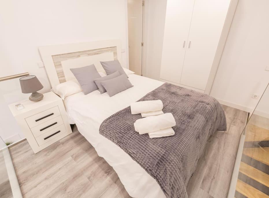 Apartamento Amplio Piso A 300m De Retiro Madrid