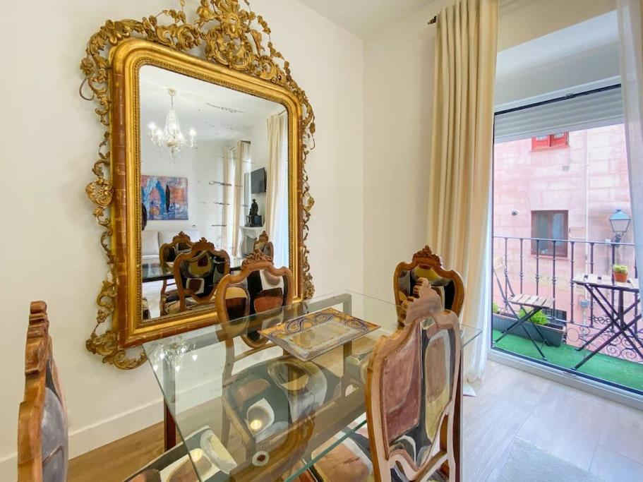 New Lavapies Spacious Flat, 2 Bedrooms And 2 Balconies Apartment Madrid