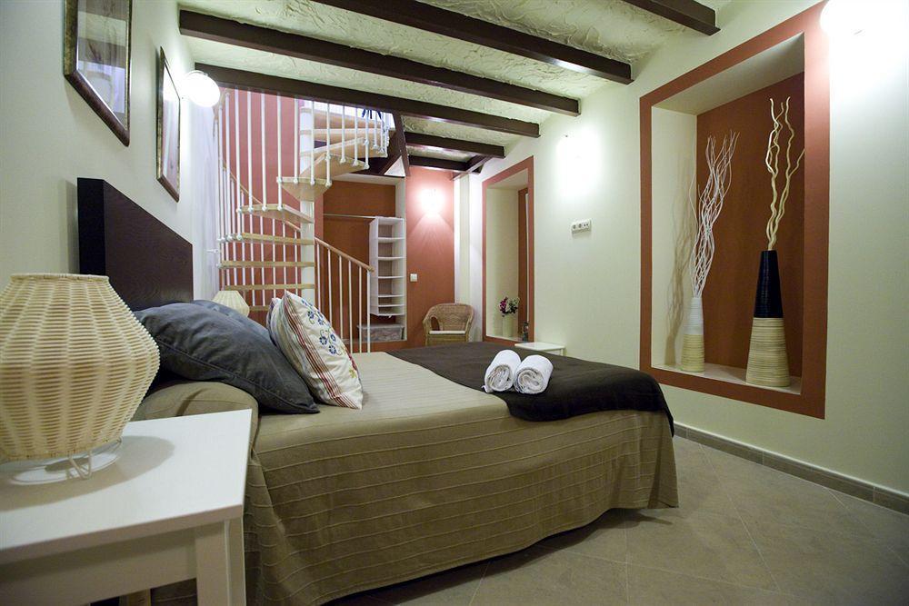 Apartamento Viviendas Turisticas Camino Del Prado Madrid