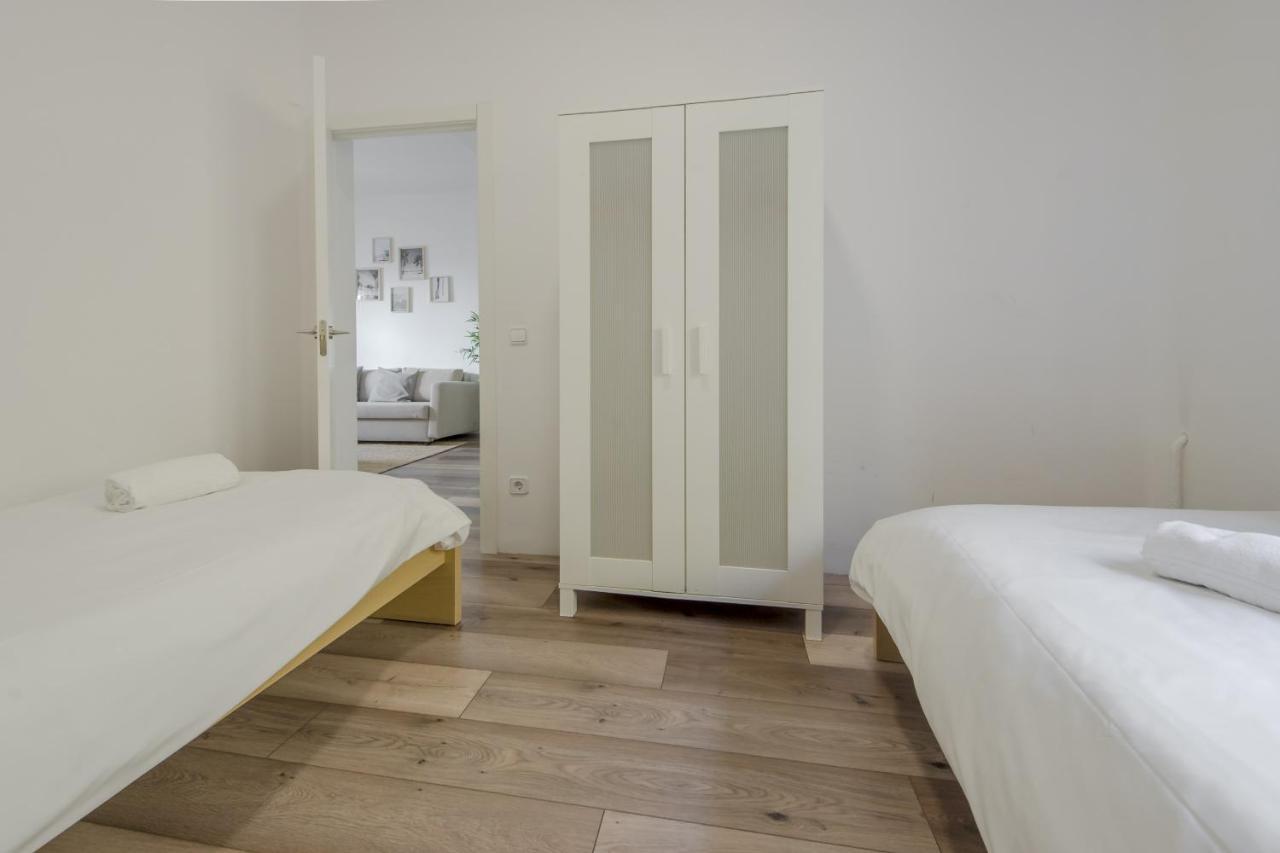Apartamento En El Centro De Madrid/el Rastro Apartment *