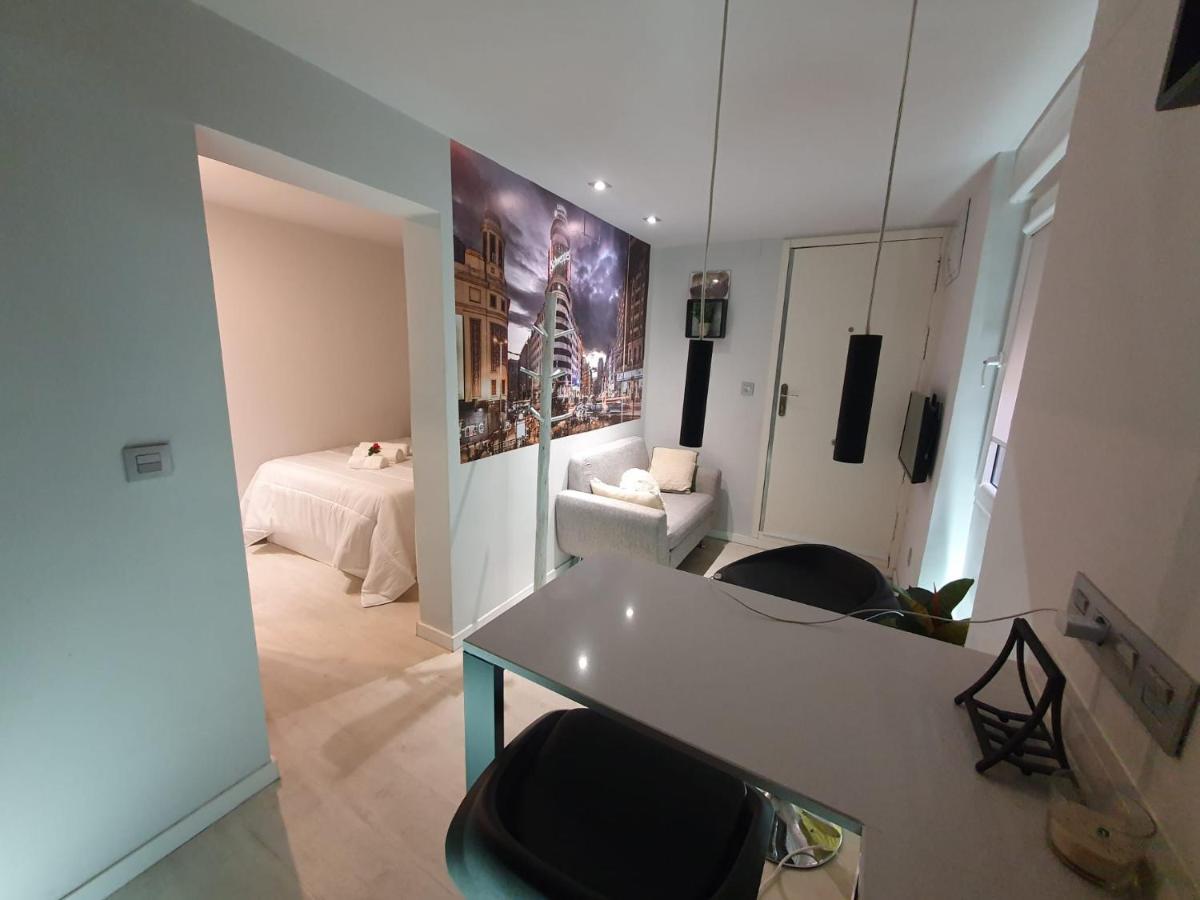Apartamento Junto Al Palacio Real De * Madrid