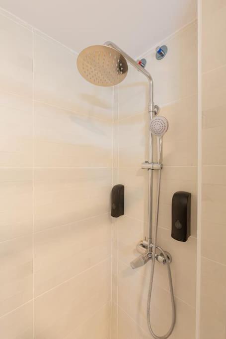Apartment Amplio Piso A 300m De Retiro