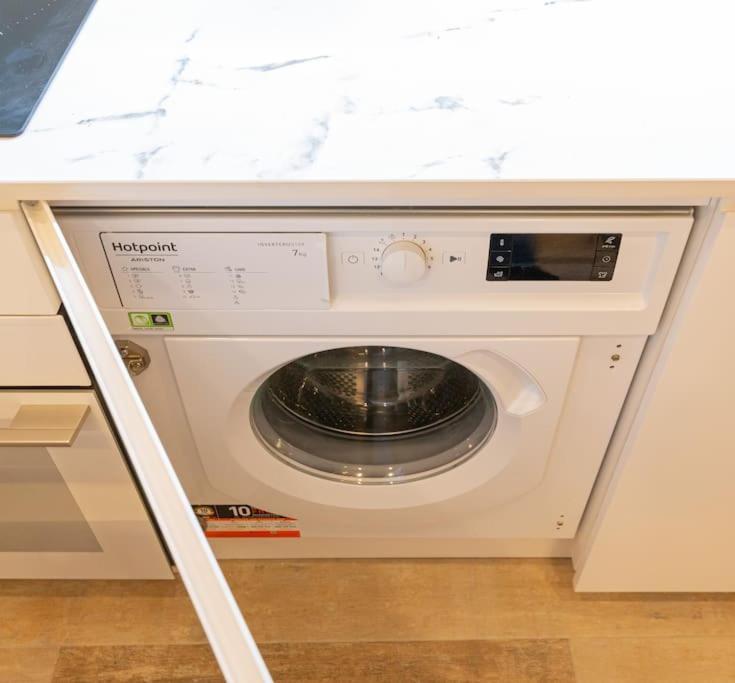 Apartamento Amplio Piso A 300m De Retiro *