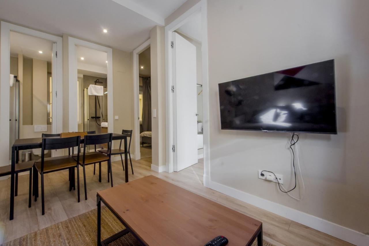 Downtown Apt 7pax La Latina-centro De Madrid! * Madrid