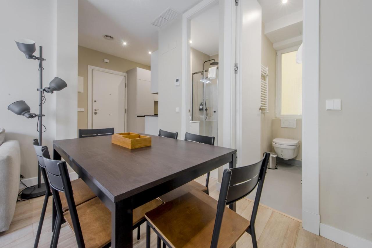 Downtown Apt 7pax La Latina-centro De Madrid! *