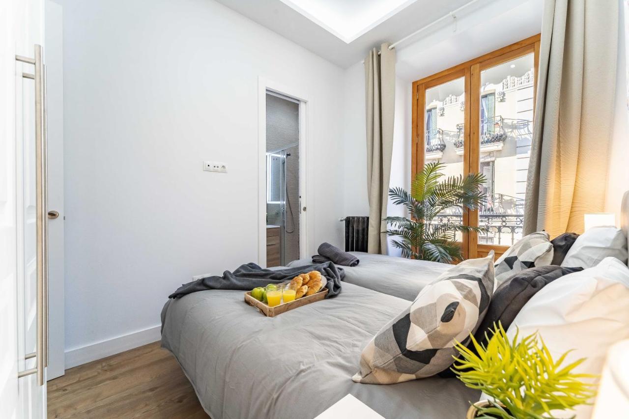 Exclusive Luxury In Apartment *