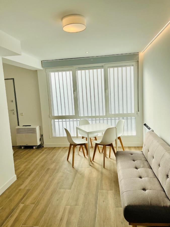 Bernabeu/ C.universitaria Apartment Madrid