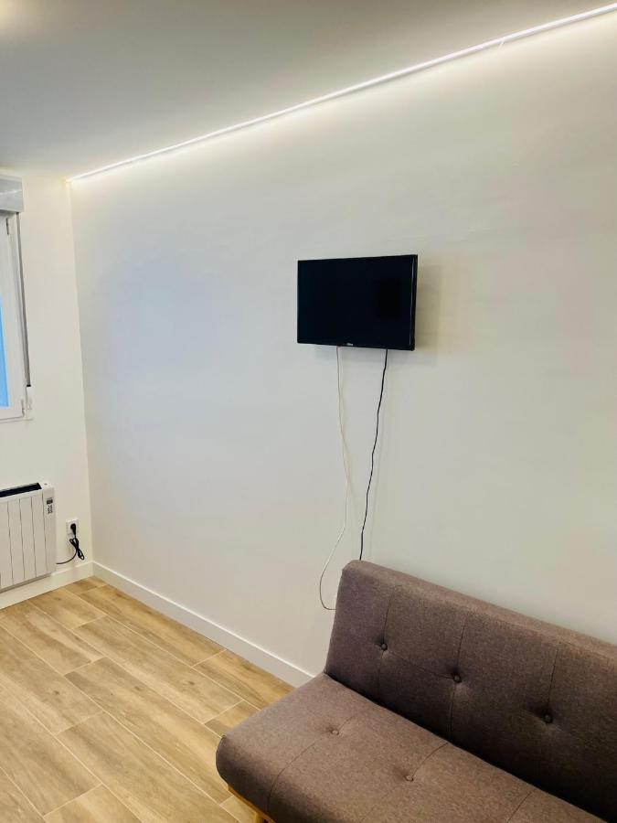 Bernabeu/ C.universitaria Apartment Madrid