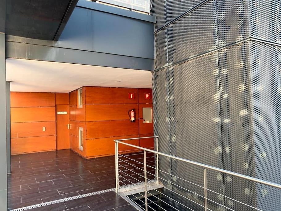 Loft Con Terraza, Parking Y Piscina En Verano-sebcan * Madrid
