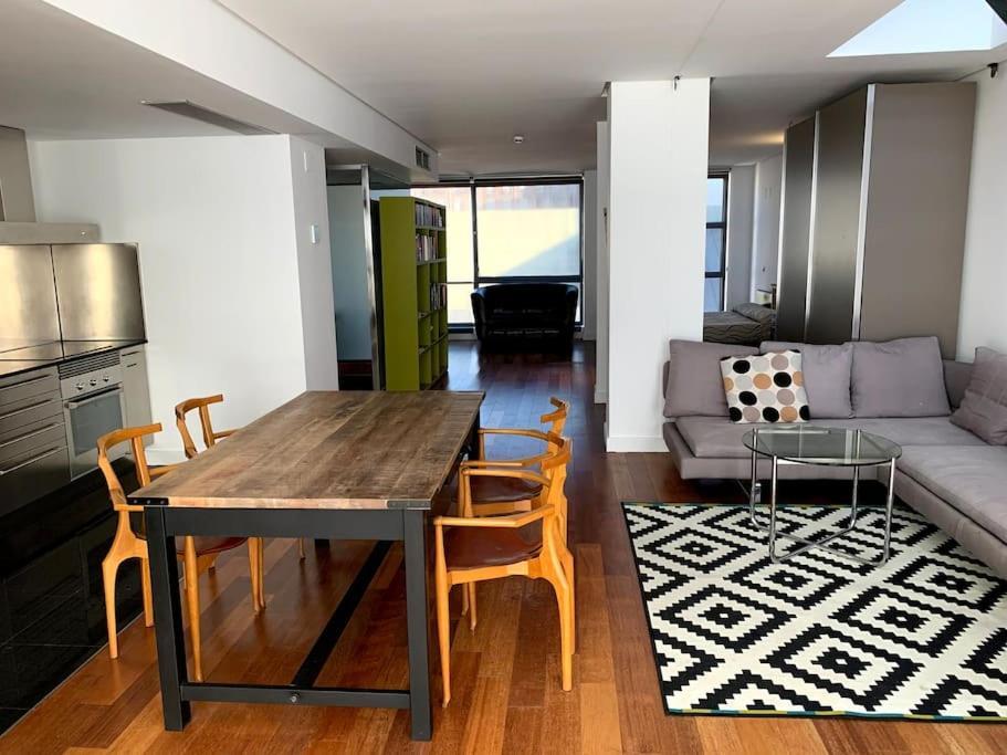 Apartment Loft Con Terraza, Parking Y Piscina En Verano-sebcan *