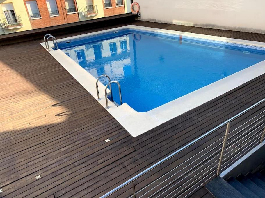 Loft Con Terraza, Parking Y Piscina En Verano-sebcan Apartment *