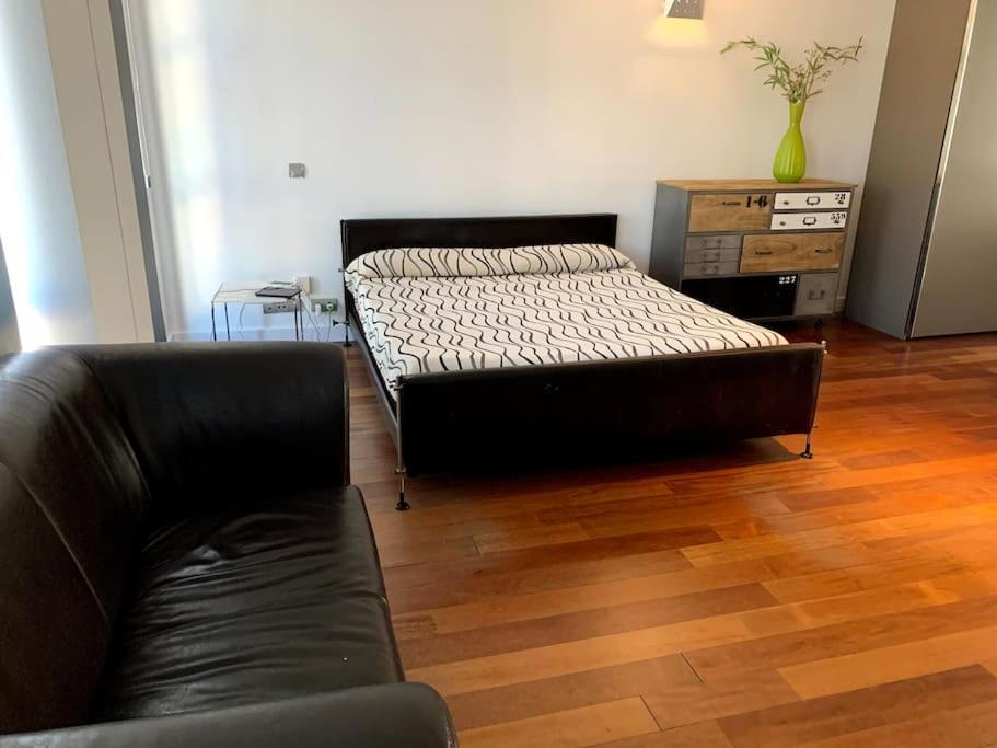 Loft Con Terraza, Parking Y Piscina En Verano-sebcan *