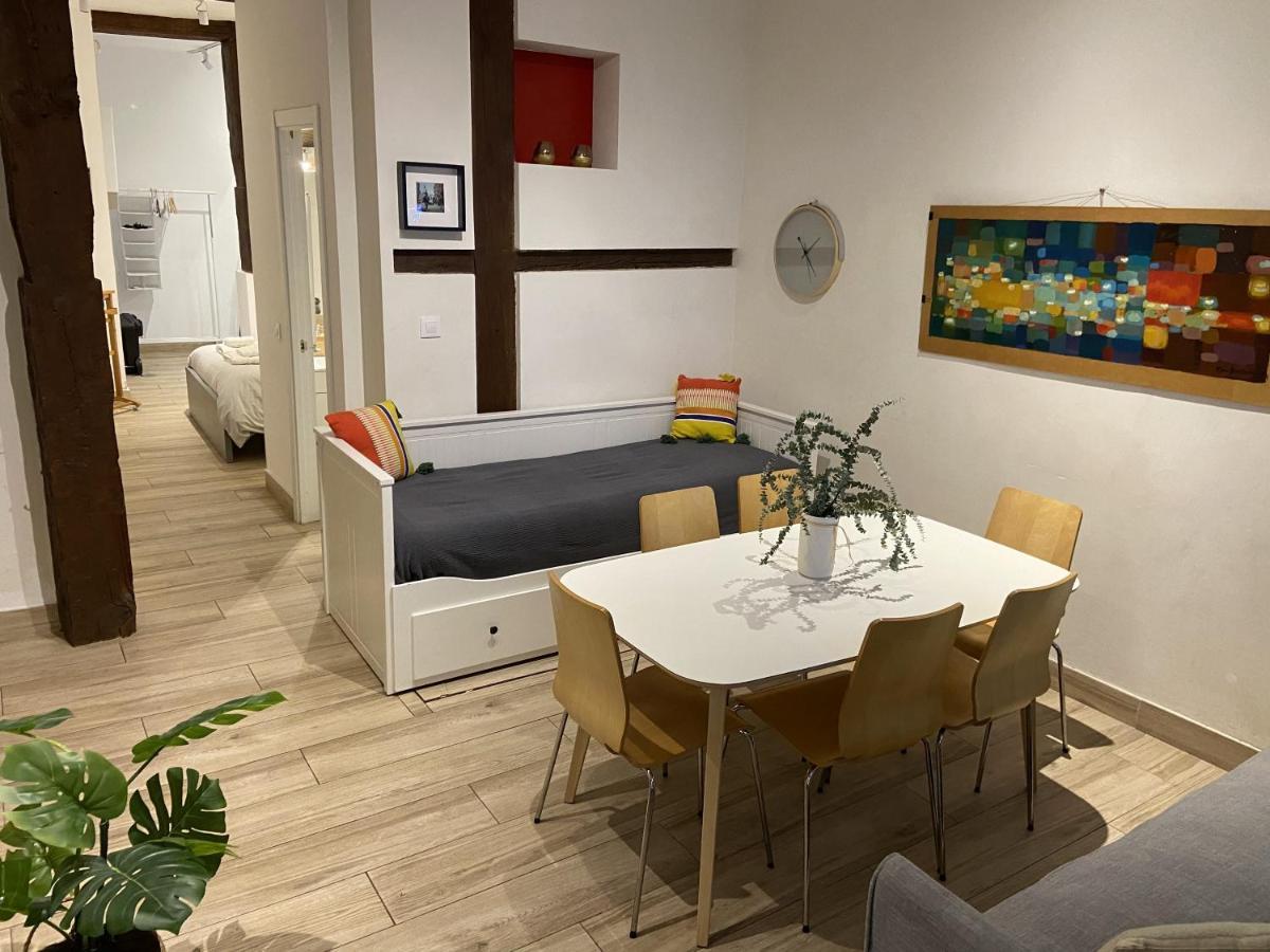 Opera-suites Luxury La Boheme, In The Very Center Of Madrid. Apartment
