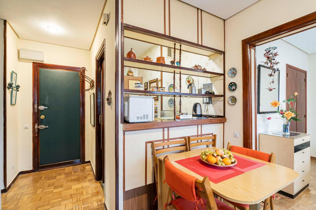 For Castellana Business Center Temporal Mdm32 Appartement Madrid