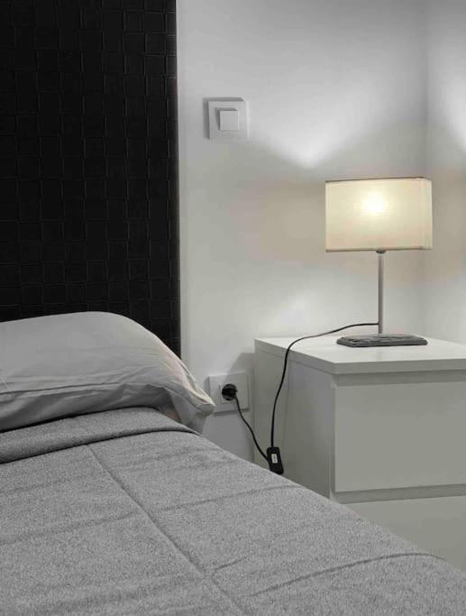Encantador Apartamento Plaza Mayor Centro Apartment *