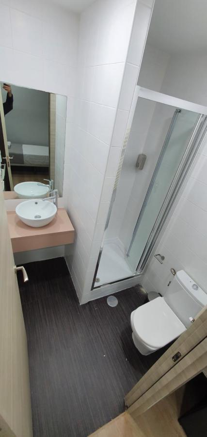 Guest house Ch Lemon - Madrid