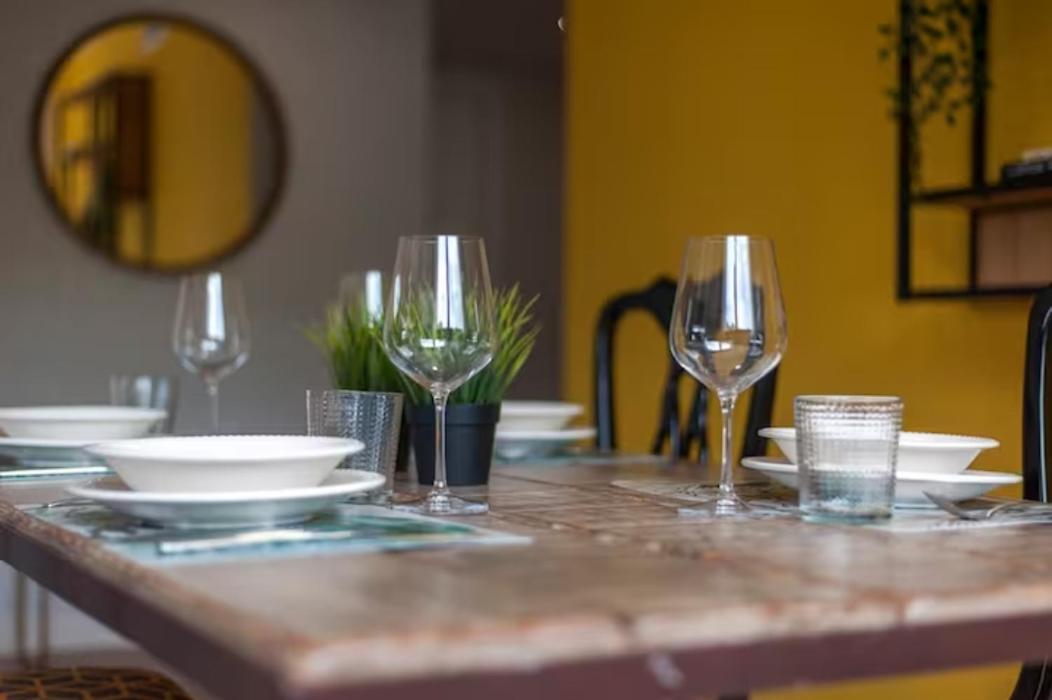 Moderno Y Lujoso Apartamento En Urbanizacion Privada Con Terraza De Diseno En Valdebebas / Ciudad Deportiva Real / Feria De