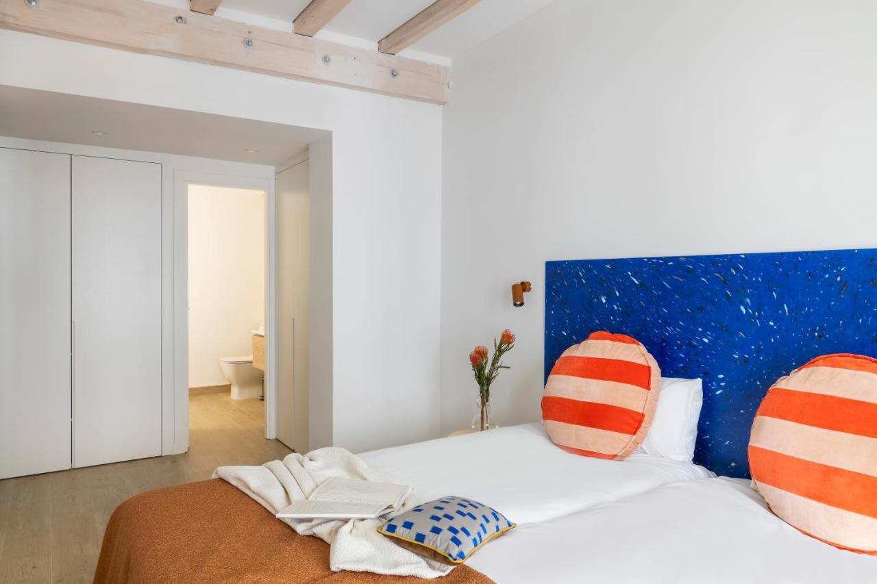 Calatrava - Darya Living Apartment