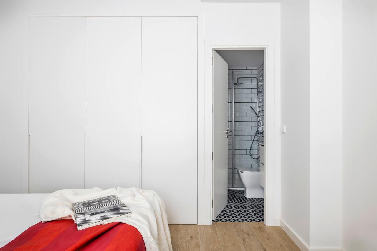 Calatrava - Darya Living Apartment