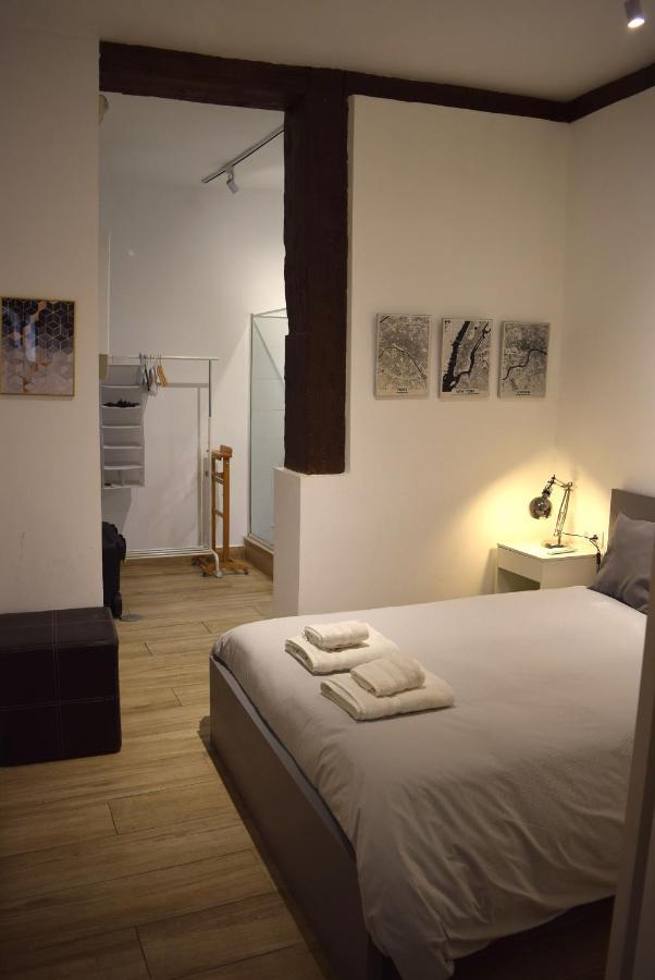 Appartement Opera-suites Luxury La Boheme, In The Very Center Of Madrid.